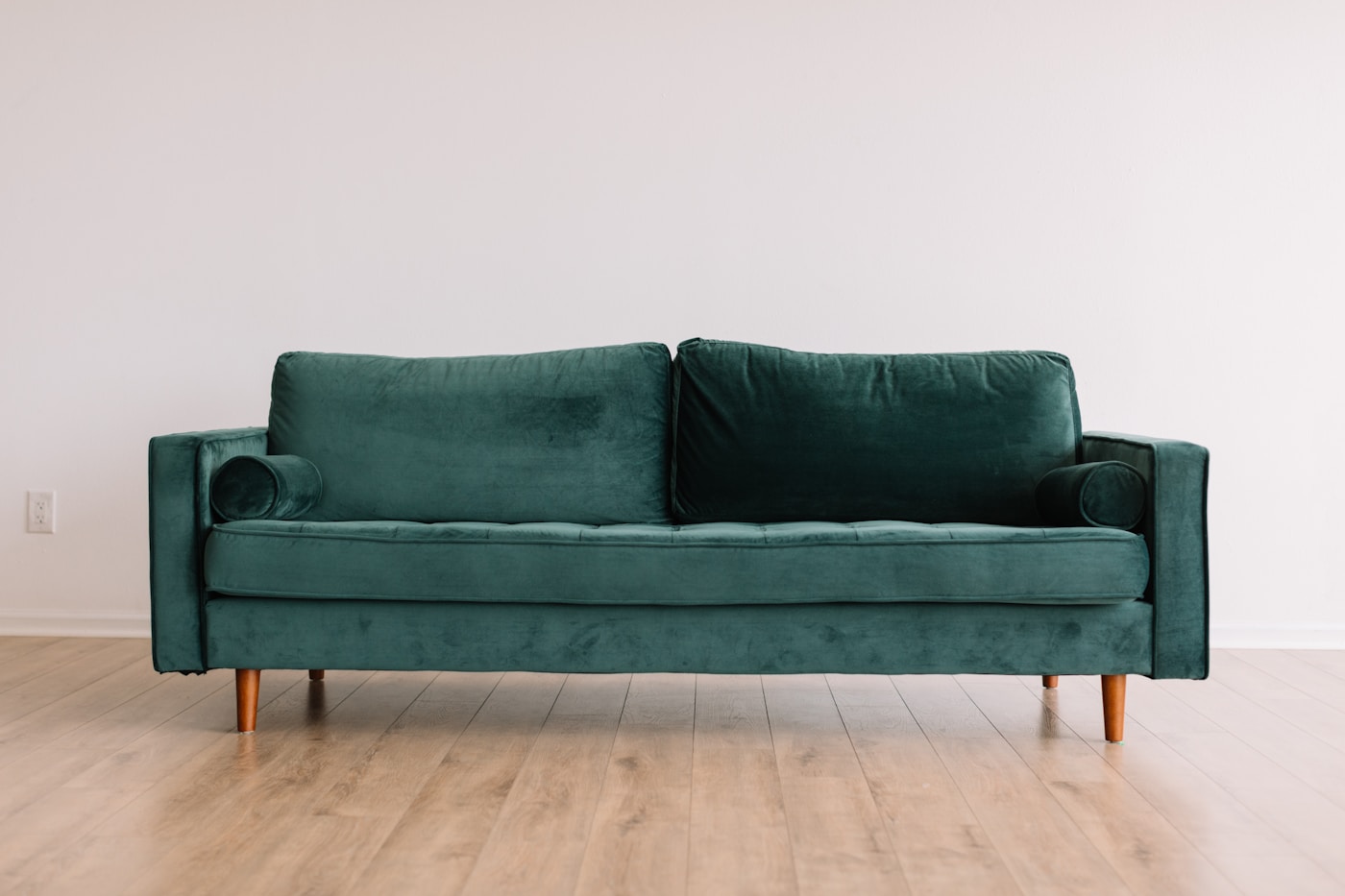 Sofas upholstery cleaning — Steam Lion Chicago